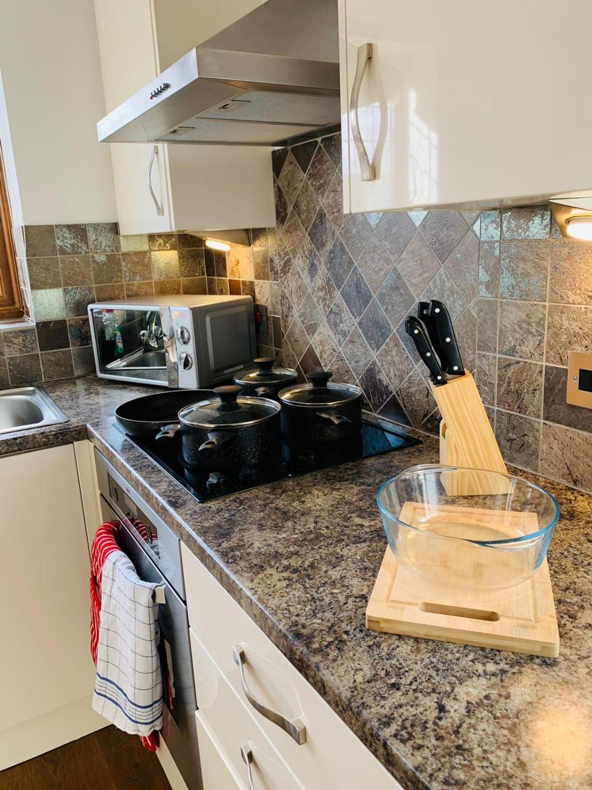 3Br House Ossett-Wakefield, Free Parking 3 Cars Wi Fi Long Stays 外观 照片