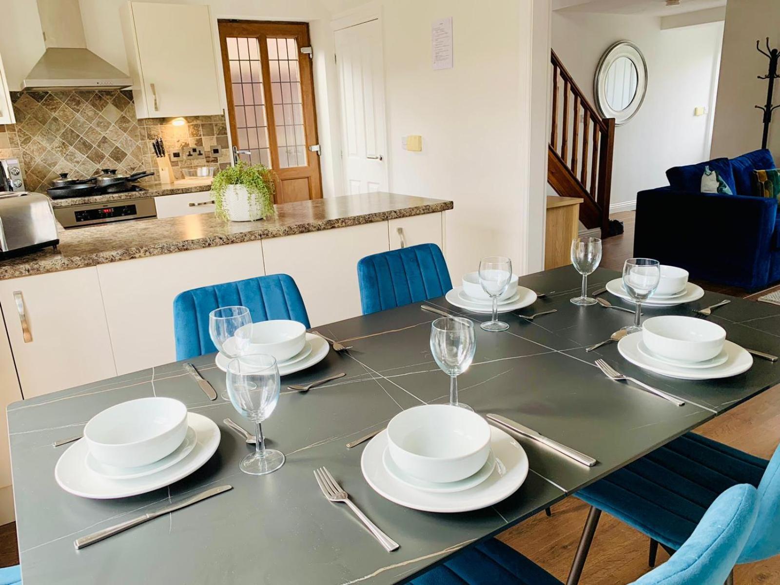3Br House Ossett-Wakefield, Free Parking 3 Cars Wi Fi Long Stays 外观 照片